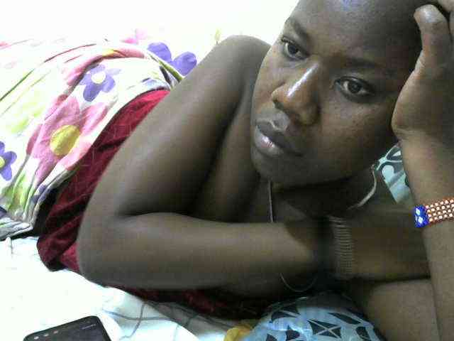 Blackdoll1 webcam