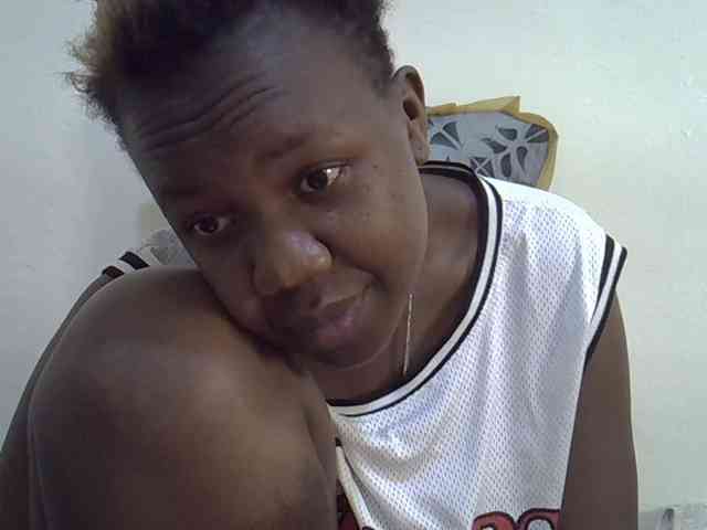 Blackdoll1 webcam