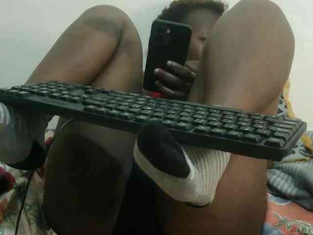 Blackdoll1 webcam