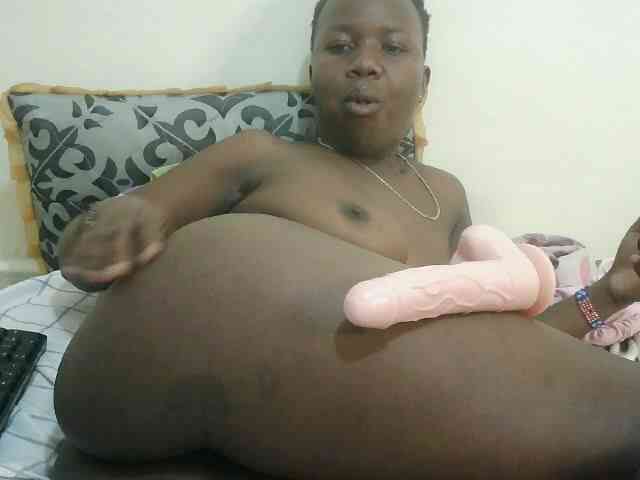 Blackdoll1 webcam
