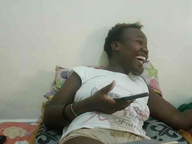 Blackdoll1 webcam