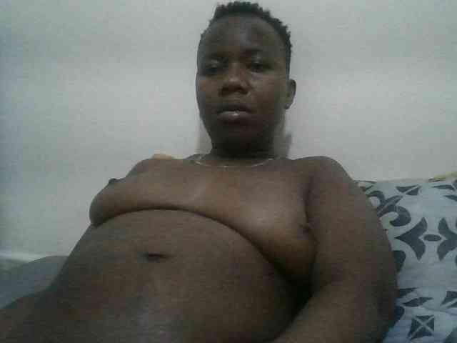 Blackdoll1 webcam