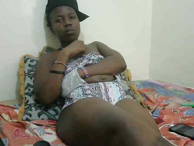 Blackdoll1 webcam