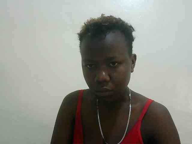 Blackdoll1 webcam