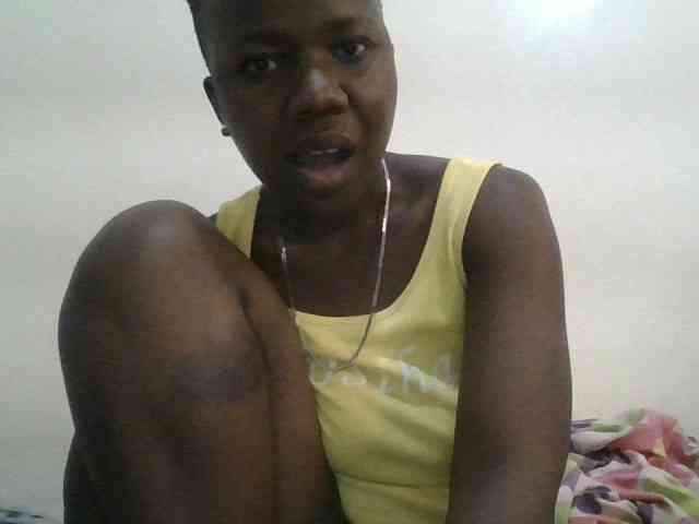 Blackdoll1 webcam