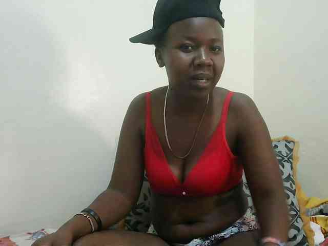 Blackdoll1 webcam