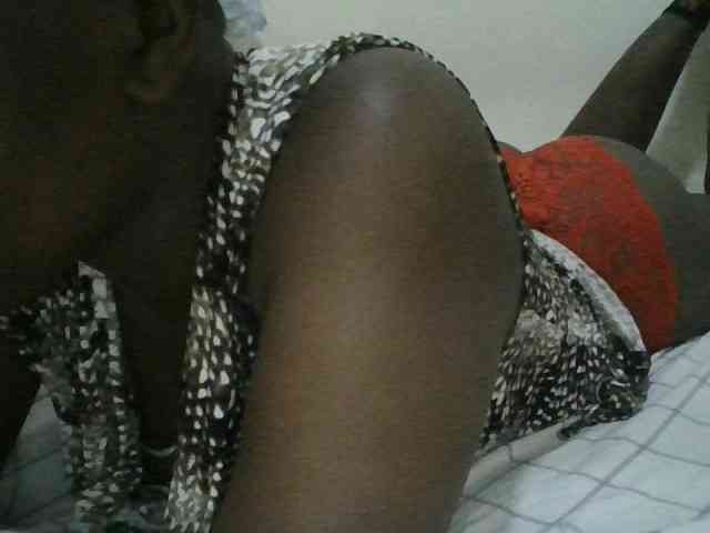 Blackdoll1 webcam