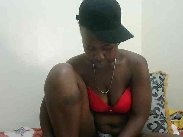 Blackdoll1 webcam