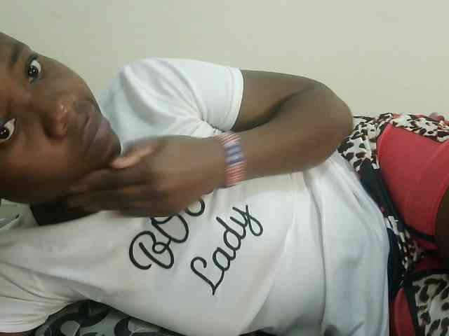Blackdoll1 webcam
