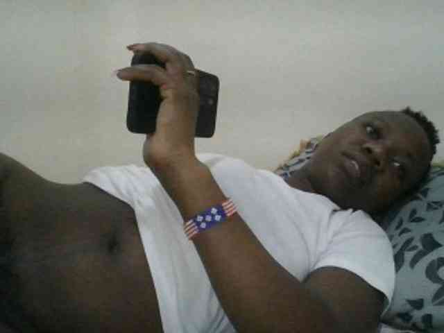 Blackdoll1 webcam