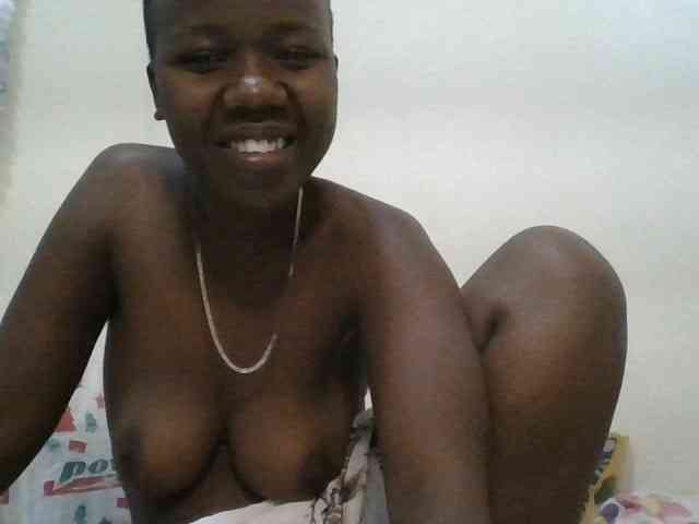 Blackdoll1 webcam