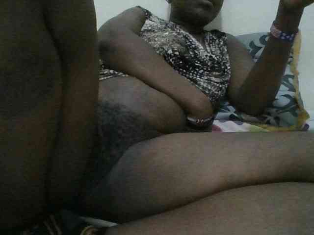 Blackdoll1 webcam