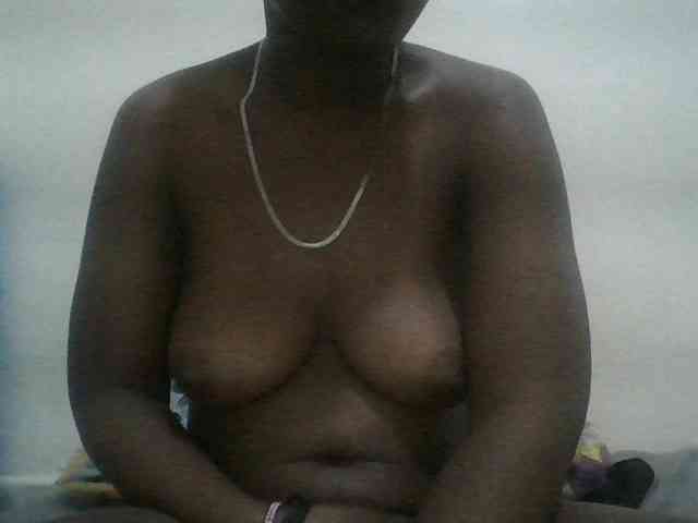 Blackdoll1 webcam
