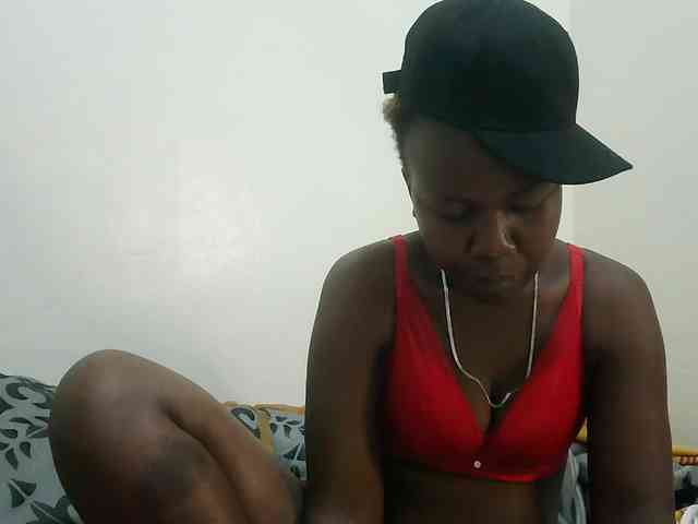 Blackdoll1 webcam