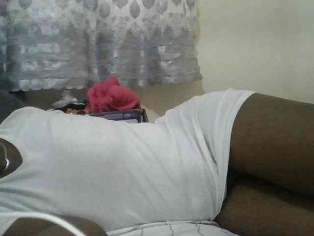Blackdoll1 webcam