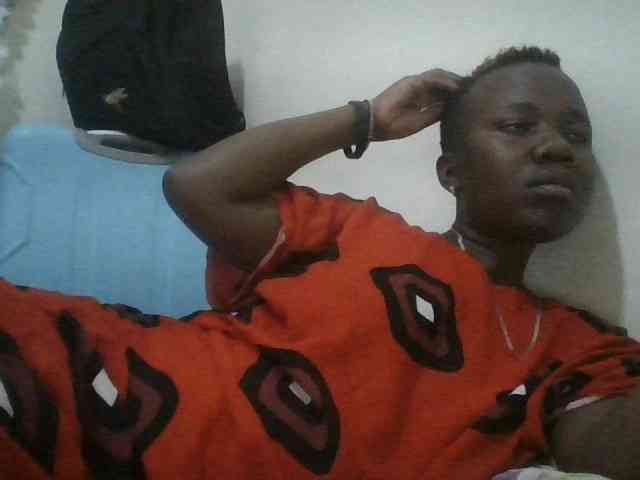 Blackdoll1 webcam