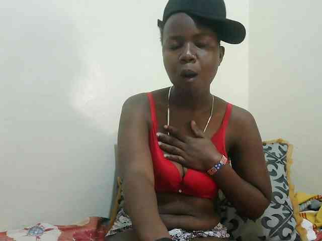 Blackdoll1 webcam
