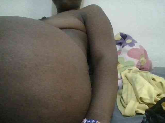 Blackdoll1 webcam