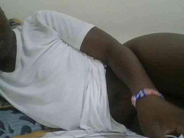 Blackdoll1 webcam