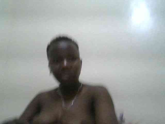 Blackdoll1 webcam