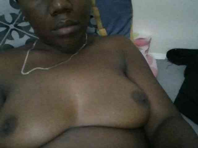 Blackdoll1 webcam