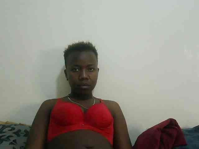 Blackdoll1 webcam