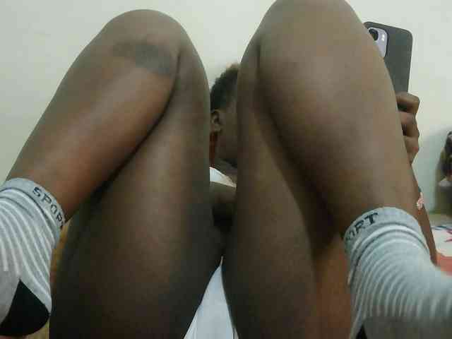 Blackdoll1 webcam