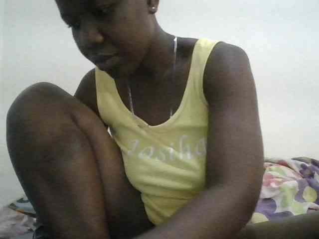 Blackdoll1 webcam
