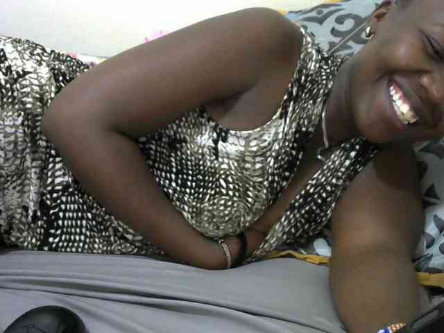 Blackdoll1 webcam