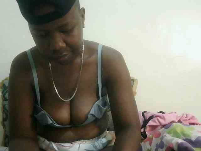 Blackdoll1