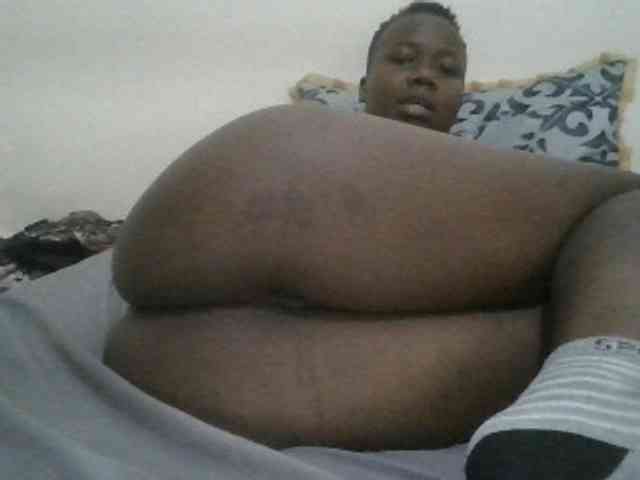 Blackdoll1 webcam