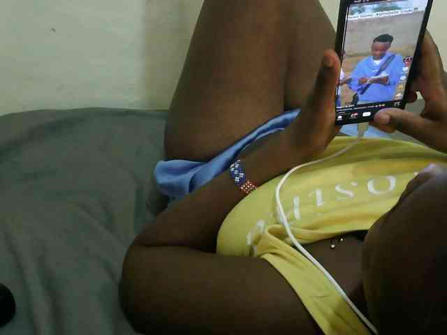 Blackdoll1