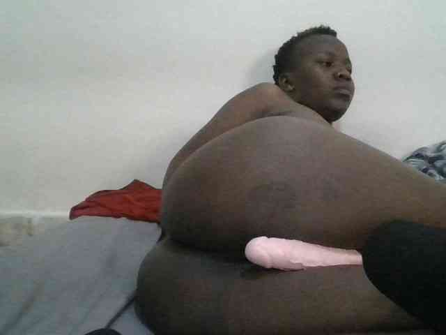 Blackdoll1 webcam