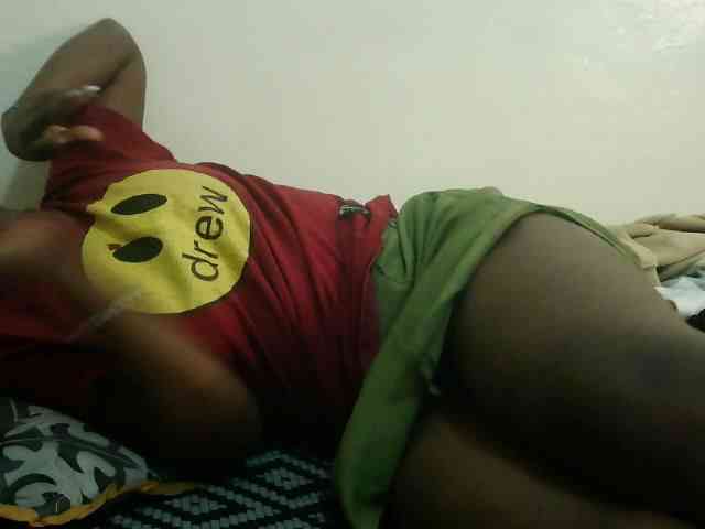 Blackdoll1 webcam