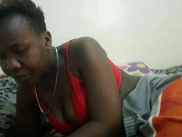 Blackdoll1 webcam
