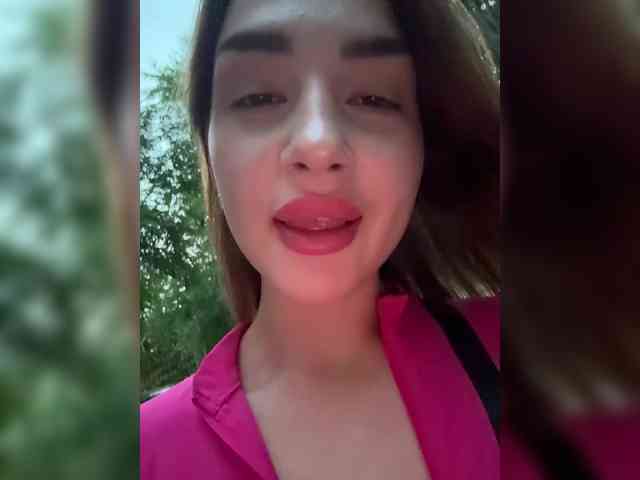 ViolettaScarlett webcam