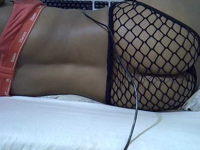 Ebonymonroe1 live cam on BongaCams