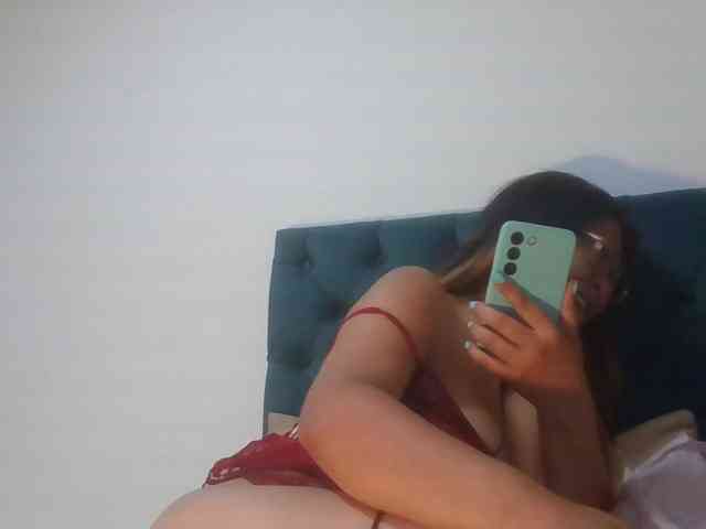 milf-yeis webcam