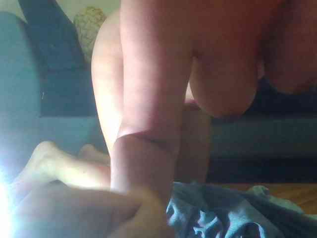 milf-yeis webcam