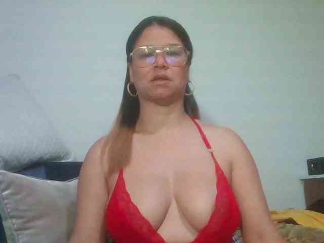 milf-yeis