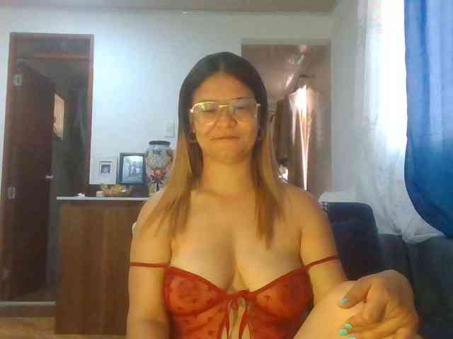 milf-yeis webcam