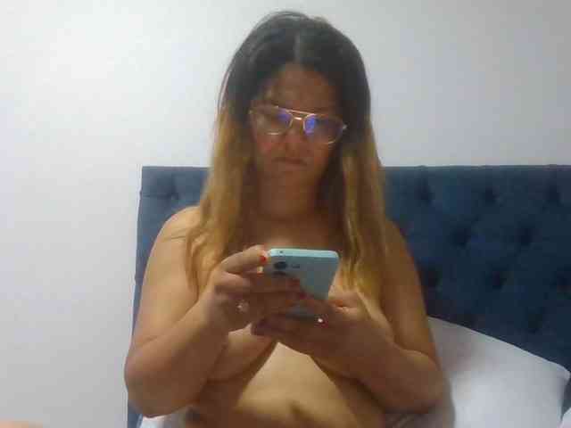 milf-yeis