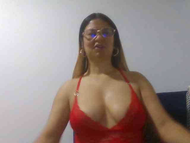 Modelo: milf-yeis