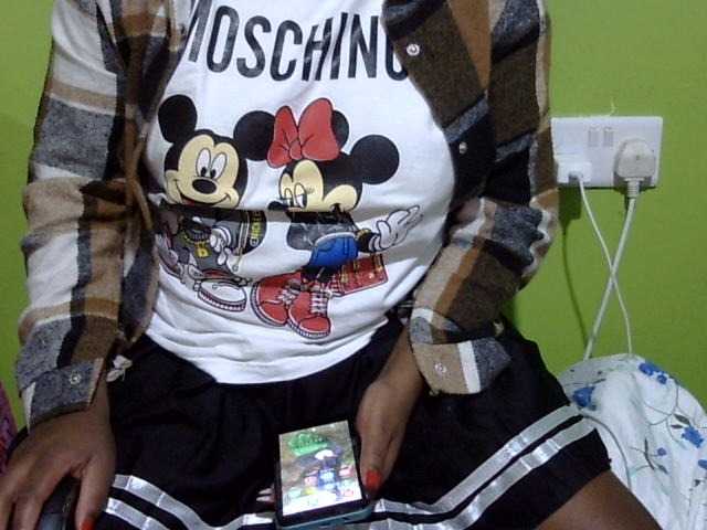 Prettydomina live cam on BongaCams