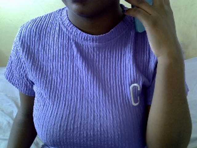 Prettydomina live cam on BongaCams