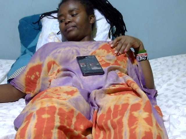 Prettydomina live cam on BongaCams