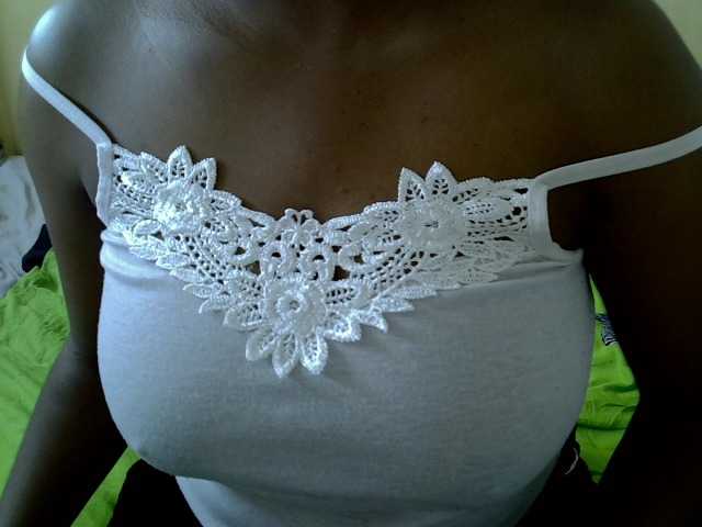 Prettydomina live cam on BongaCams
