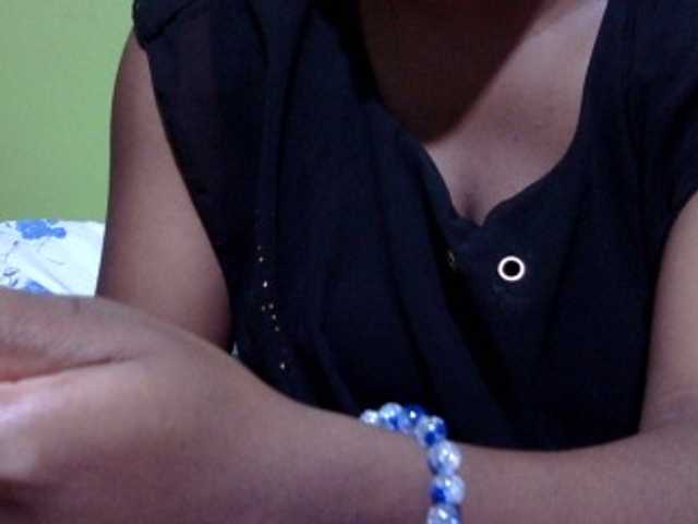 Prettydomina live cam on BongaCams