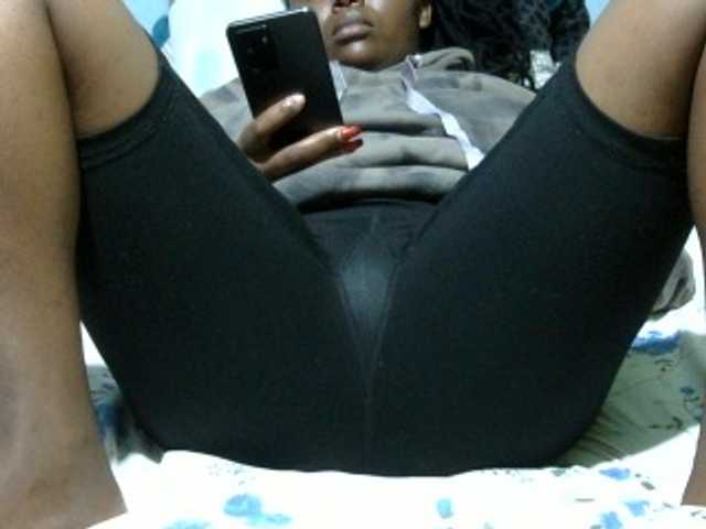 Prettydomina live cam on BongaCams