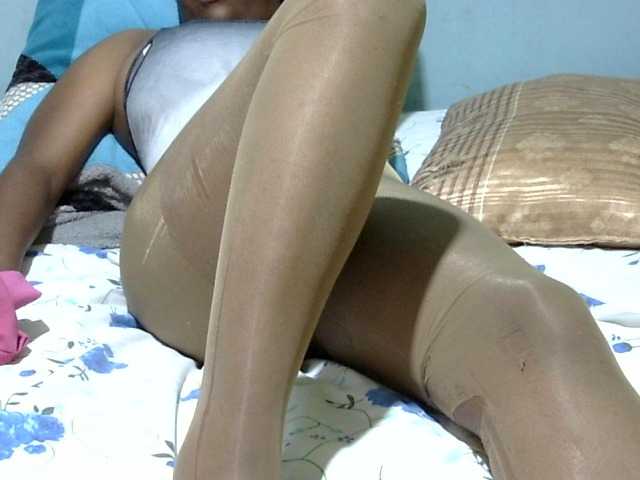 Prettydomina live cam on BongaCams